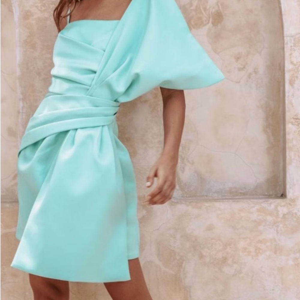 Lavish Alice Green Asymmetrical One Shoulder Sundress